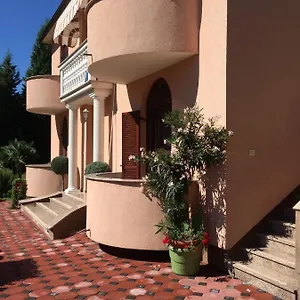 https://apartmani-kozic.in-istria.net